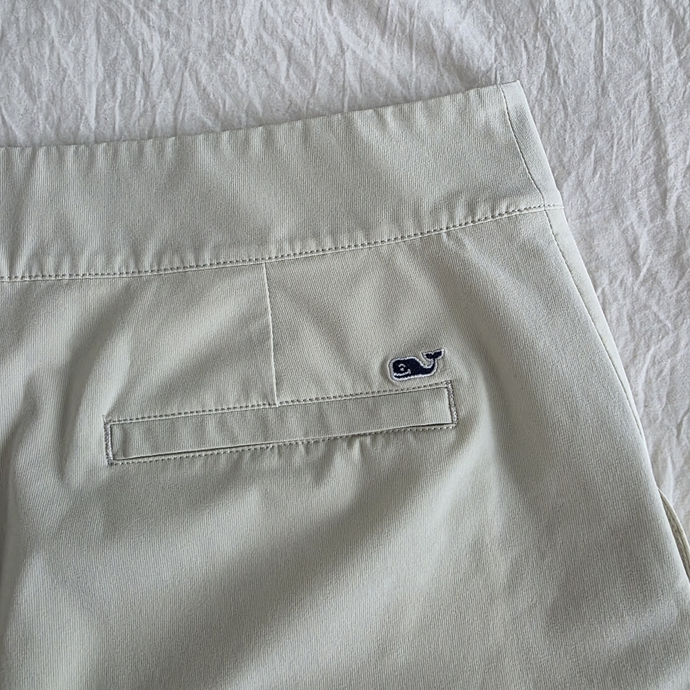 Vineyard Vines Scallop Skort 10 - Picture 6 of 14